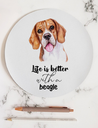 Podkładka pod mysz z beagle "Life is better with a beagle"